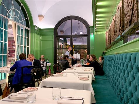 trattoria gucci firenze|Gucci osteria da massimo bottura.